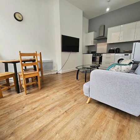 Bee Accommodations Backways Leicester Exterior foto
